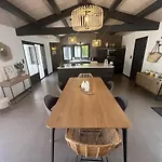 La Des Vignes Au Coeur De *